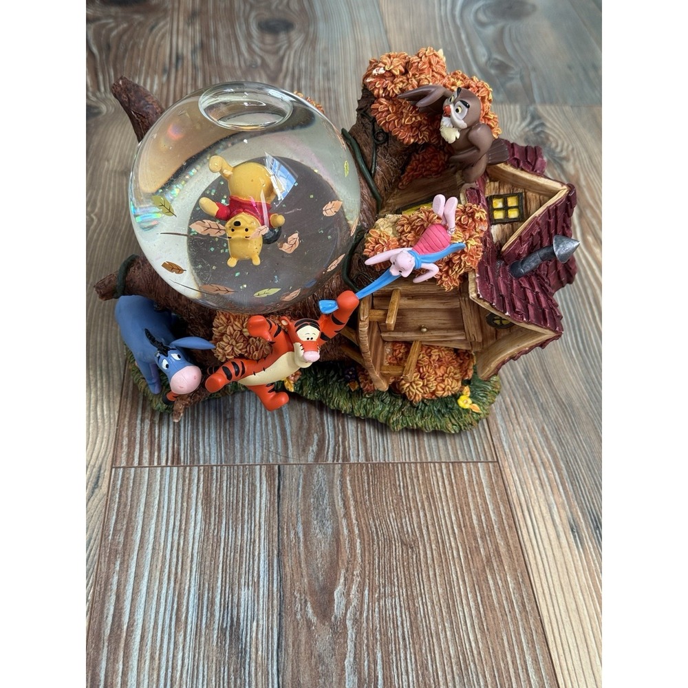 Disney "Blustery day" Winnie The Pooh Characters Snow Globe And Music Box